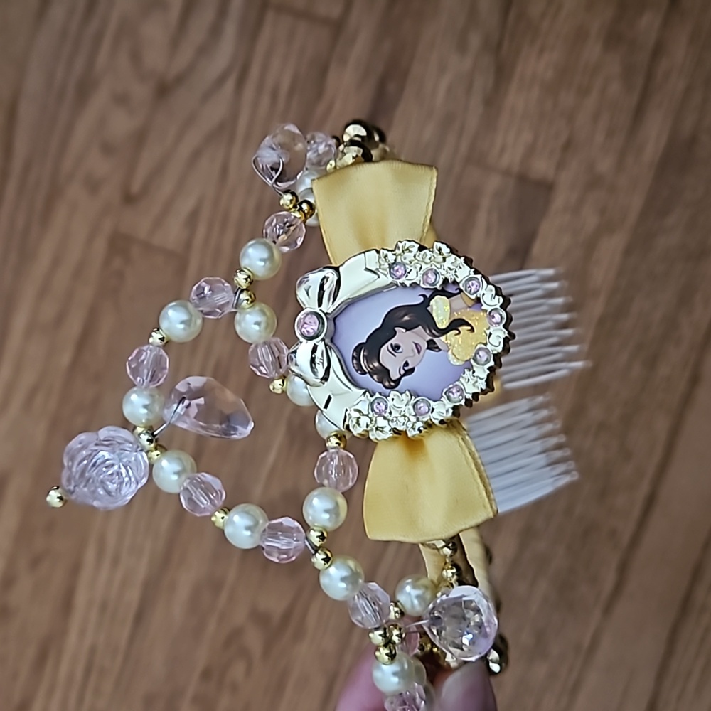 Belle tiara